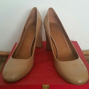 Preowned Nude Patent Leather Sarto Pumps!